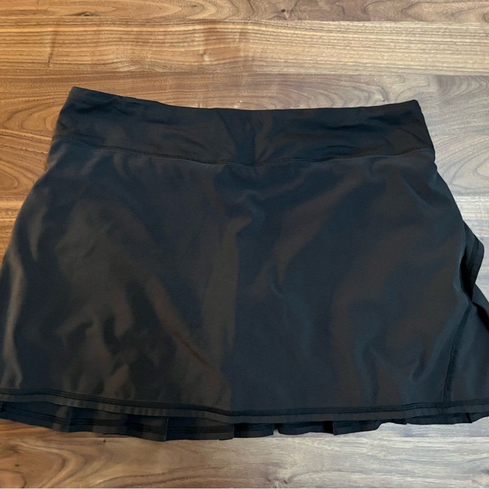 Lululemon 10 Tall Black Athletic Skirt
